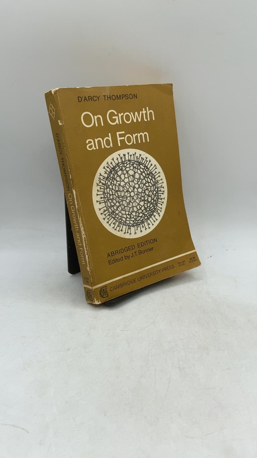 On Growth and Form by D'Arcy Wentworth Thompson - front cover