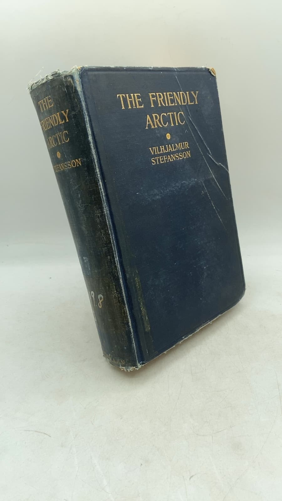 THE Friendly Arctic by Vilhjalmur Stefansson - front cover