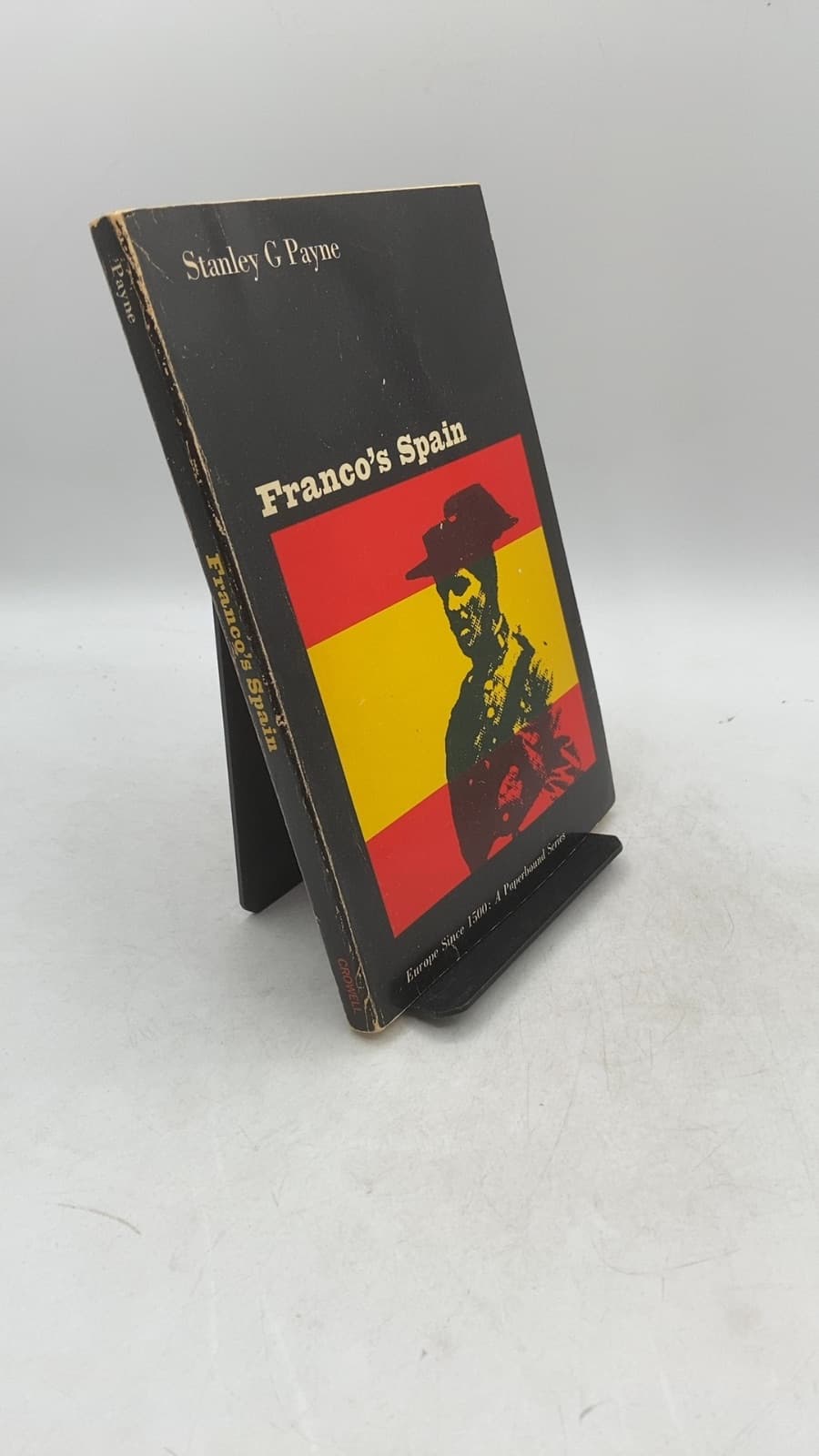 Franco's Spain by Stanley G. Payne - front cover