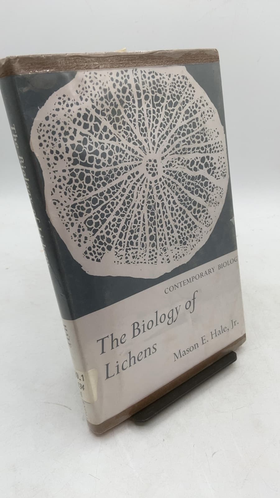 The Biology of Lichens by Mason E. Hale, Jr. - front cover