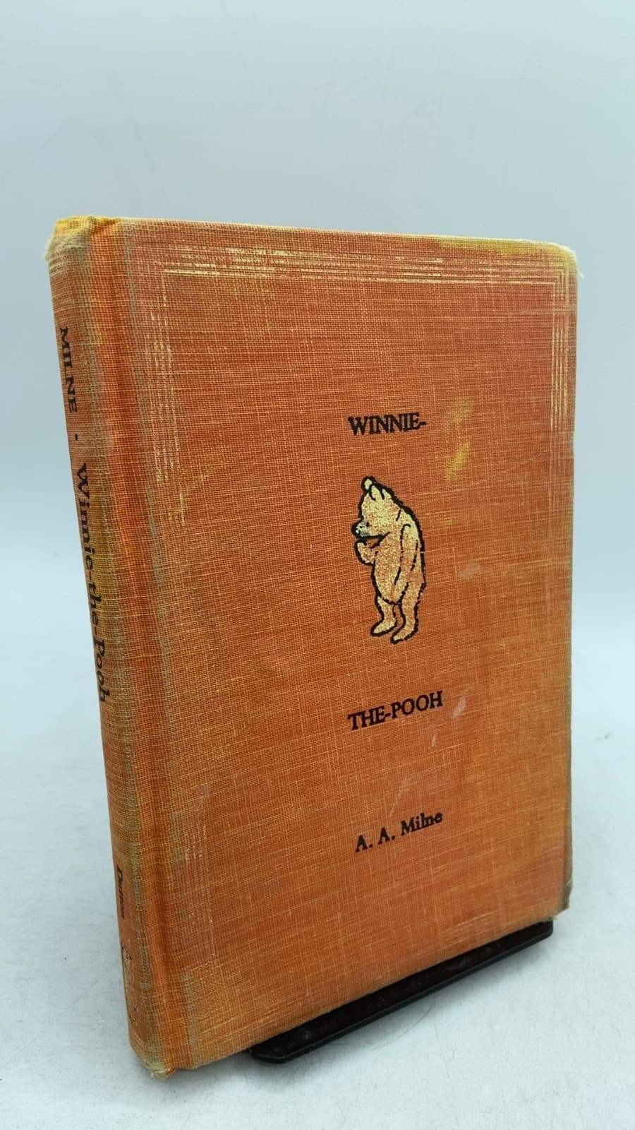Winnie-the-Pooh by A. A. Milne - front cover