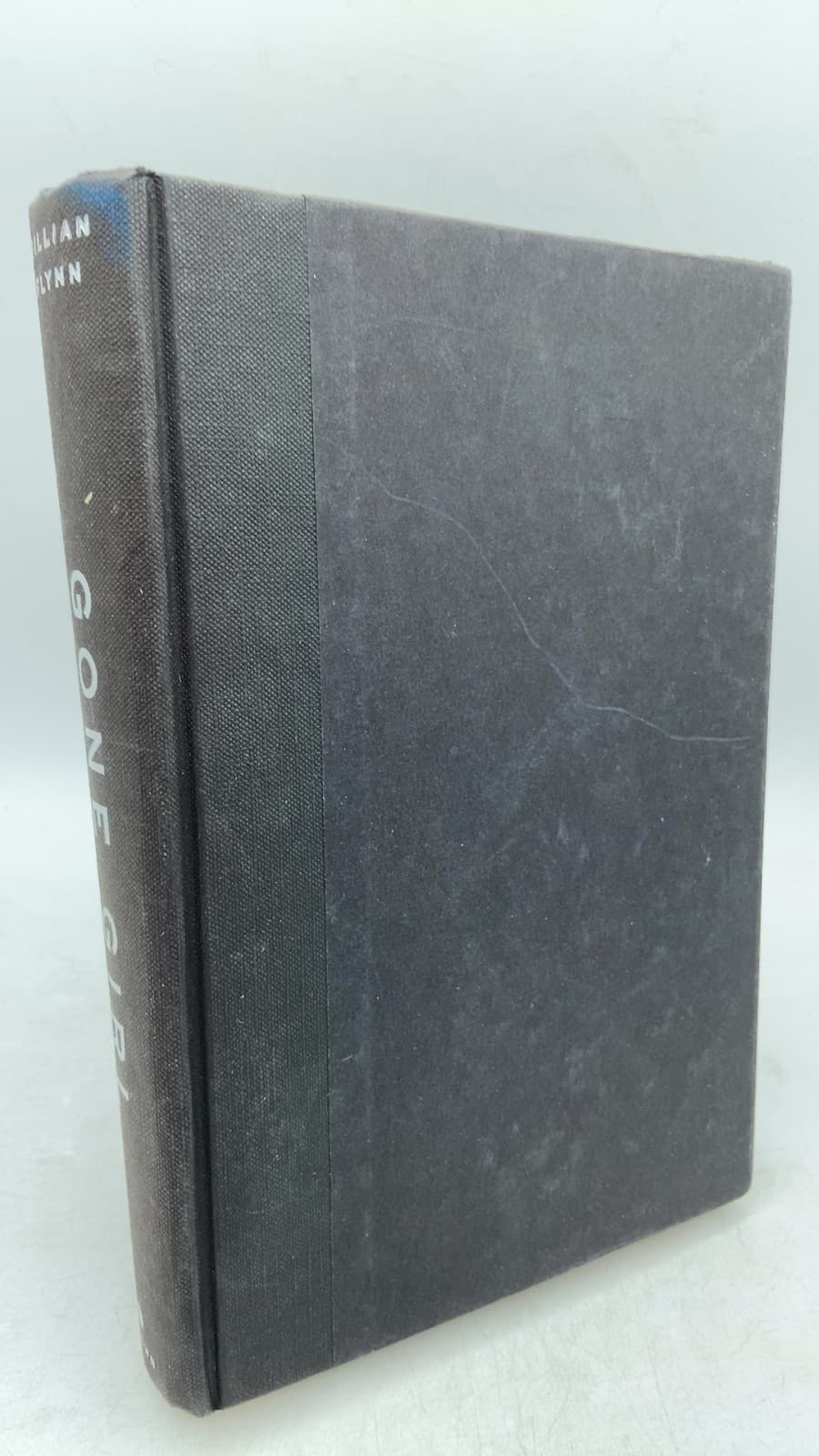 Gone Girl by Gillian Flynn - front cover